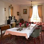 Manoir La Breuille Bed & Breakfast