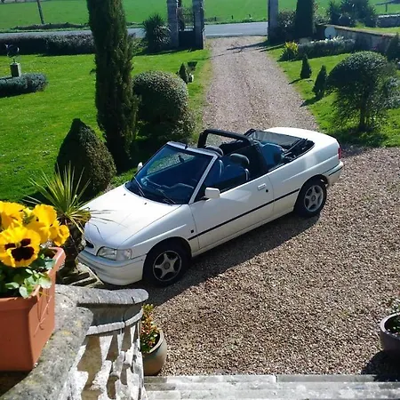 Manoir La Breuille Bed & Breakfast Montmoreau