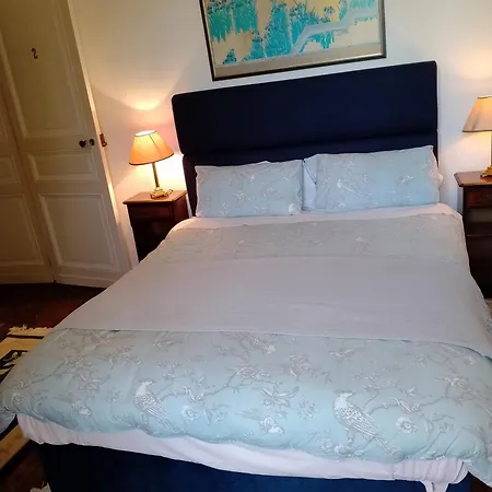 Manoir La Breuille Bed & Breakfast