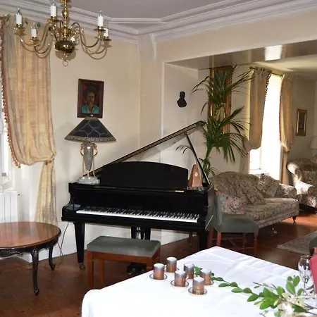 Manoir La Breuille * Montmoreau